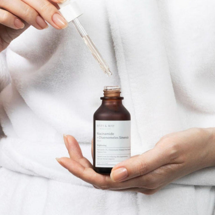 Mary & May Niacinamide + Chaenomeles Sinensis Serum (30 ml)
